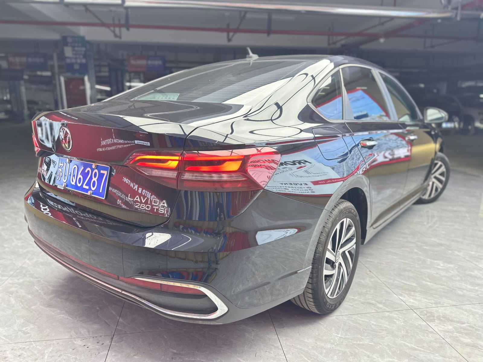 Volkswagen Lavida 280TSI DSG Active