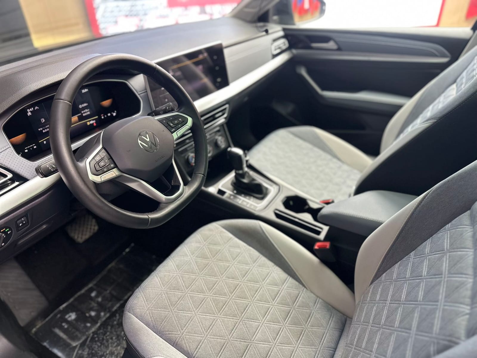 Volkswagen Lavida 280TSI DSG Active