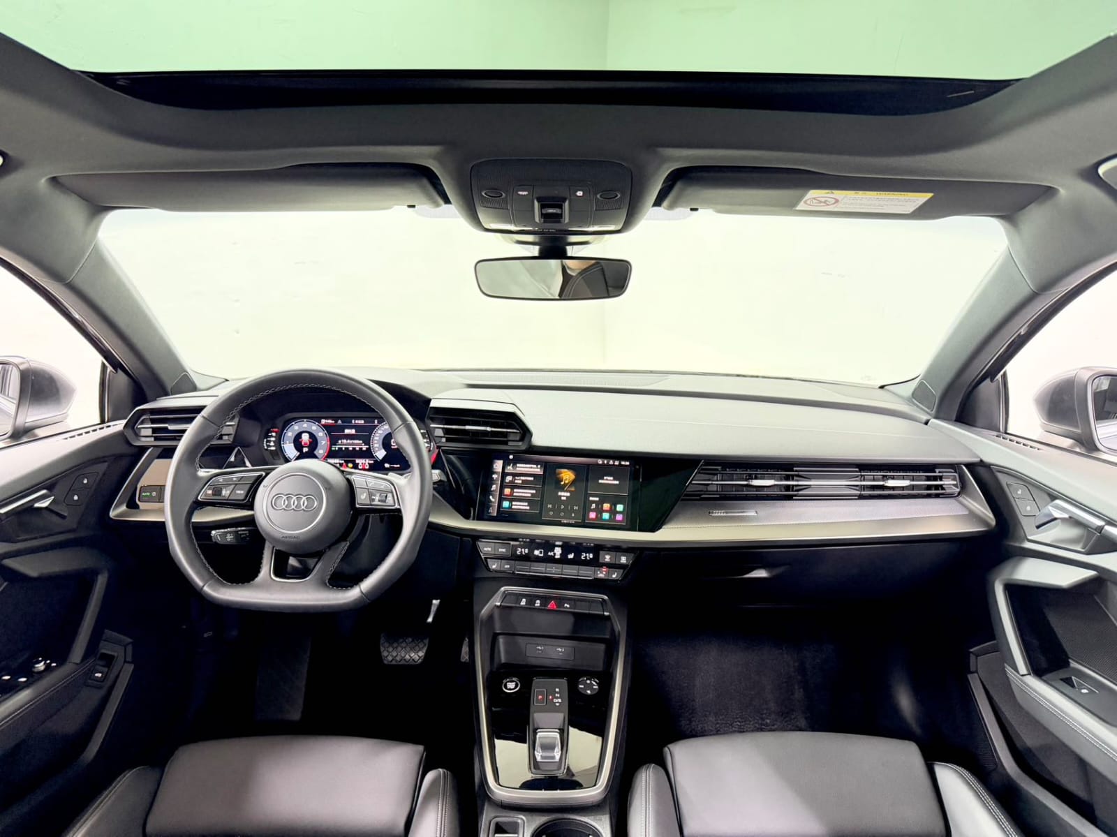Audi A3L Limousine 35 TFSI Deluxe Sport Edition
