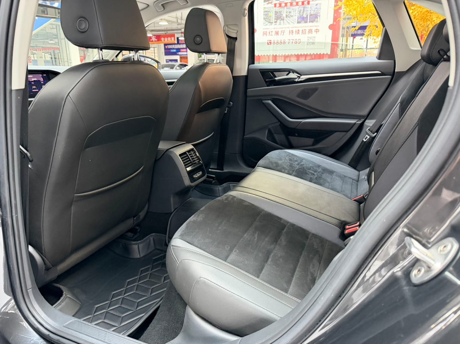 Volkswagen Sagitar Excellence