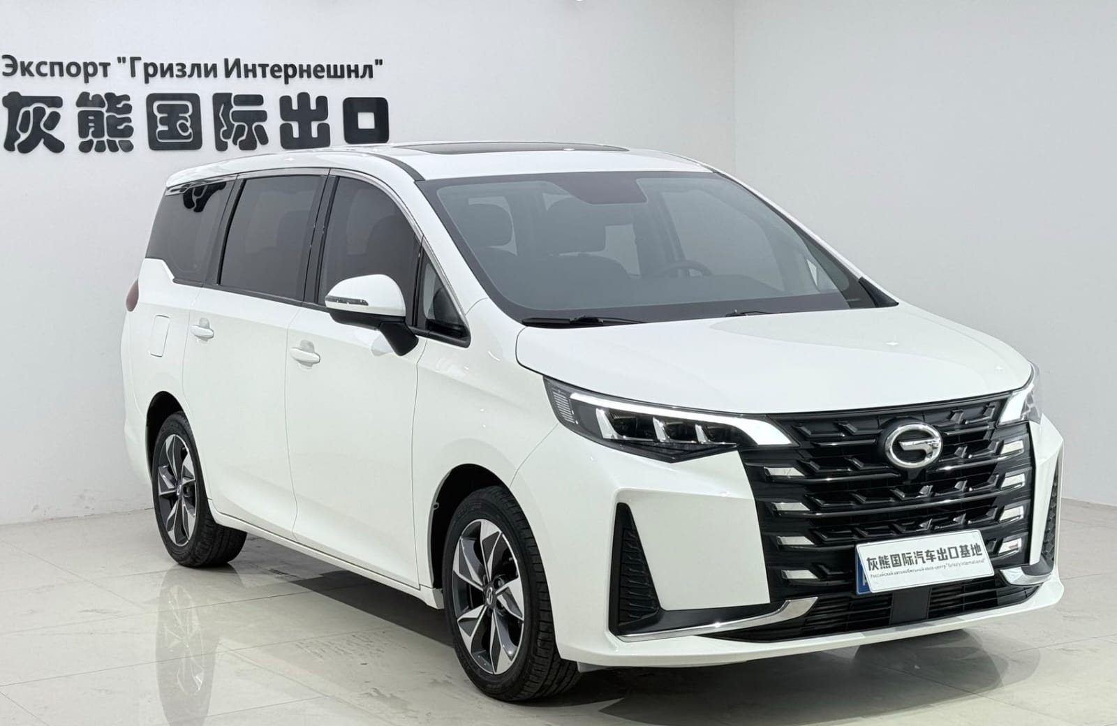 GAC Trumpchi M6 270T Deluxe Edition (7 мест)