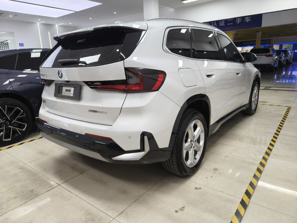 BMW X1 20Li X