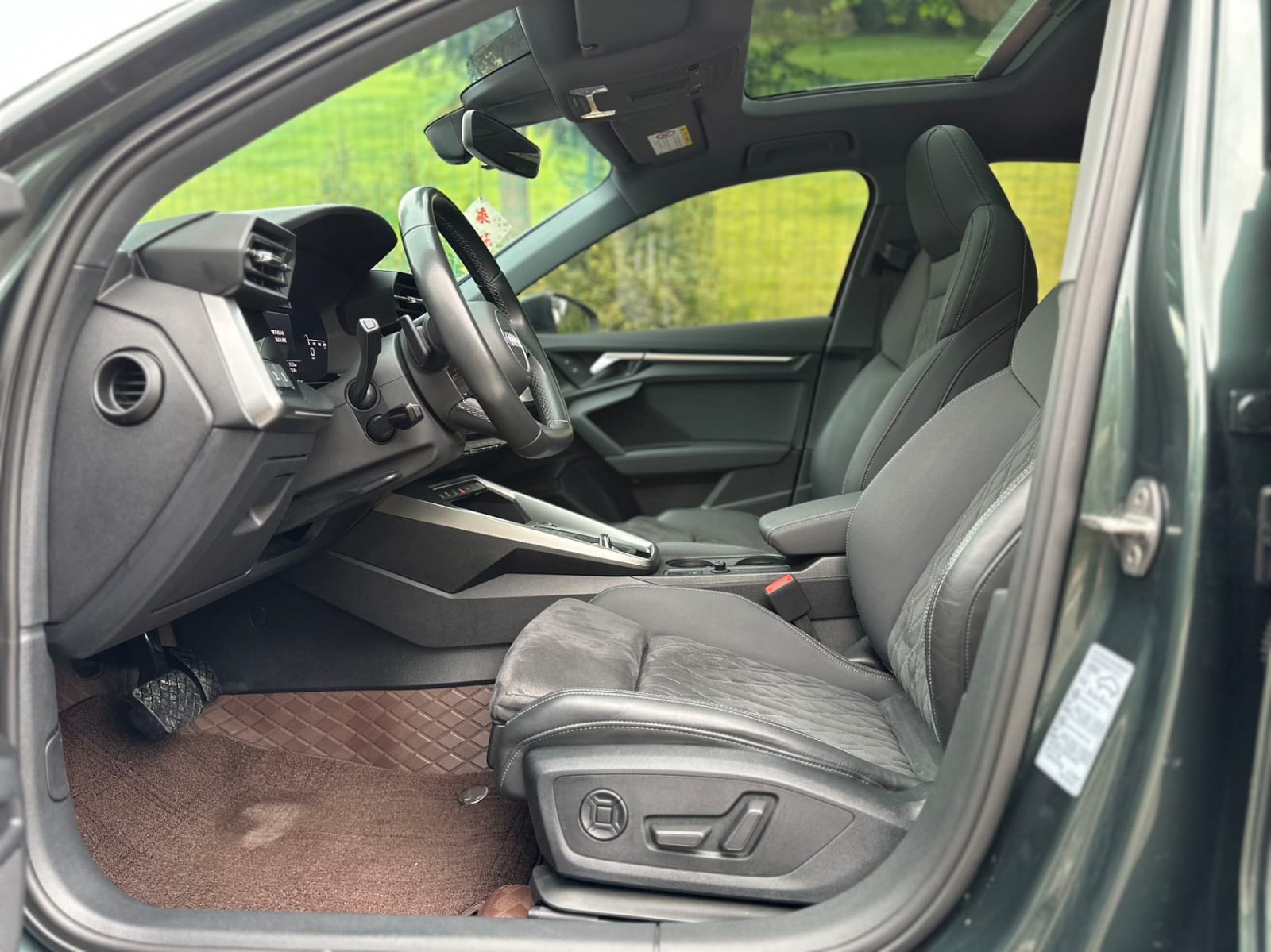 Audi A3L Limousine 35 TFSI Luxury Sport