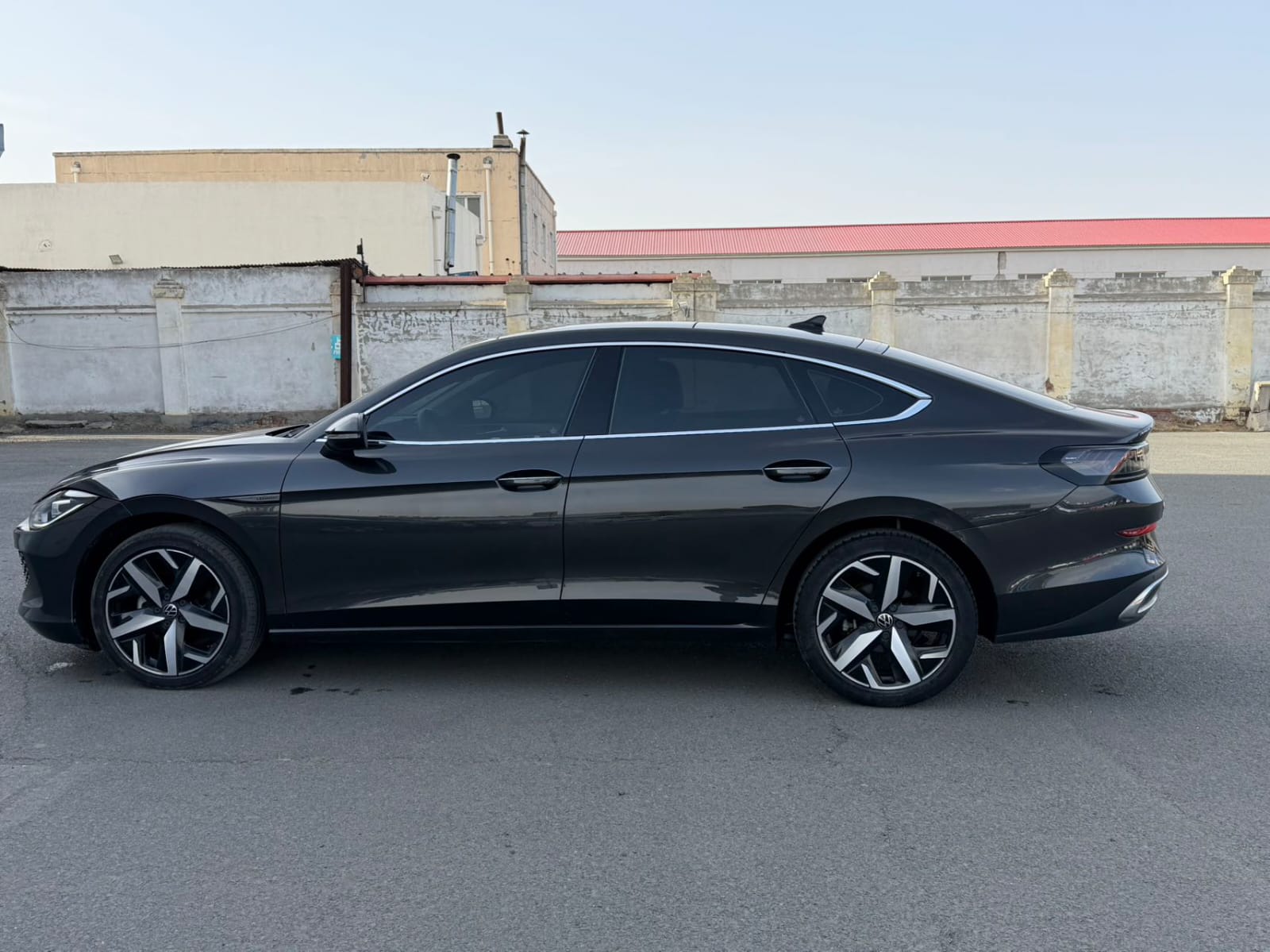 Volkswagen Lamando L 280TSI DSG