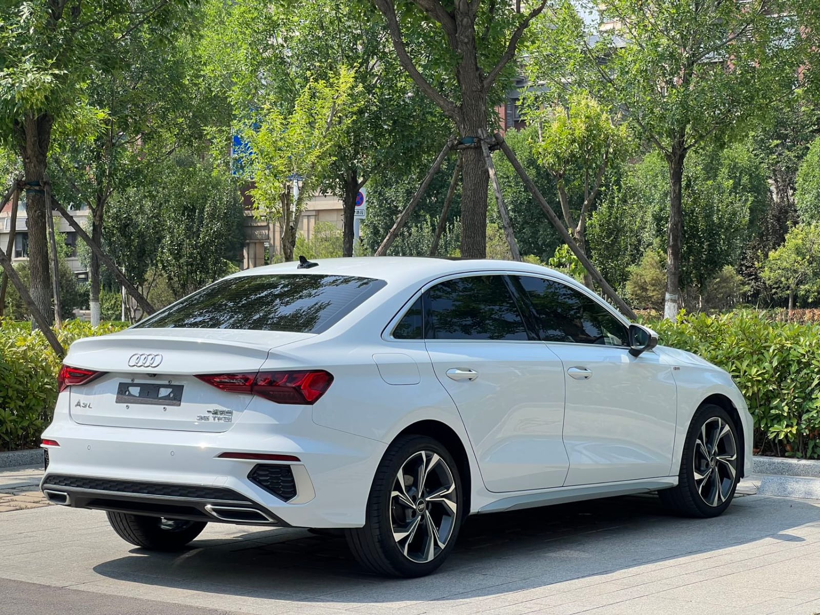 Audi A3 Limousine 35 TFSI Luxury Sport