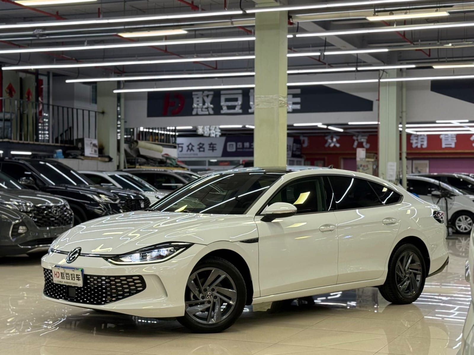 Volkswagen Lamando L 280TSI DSG