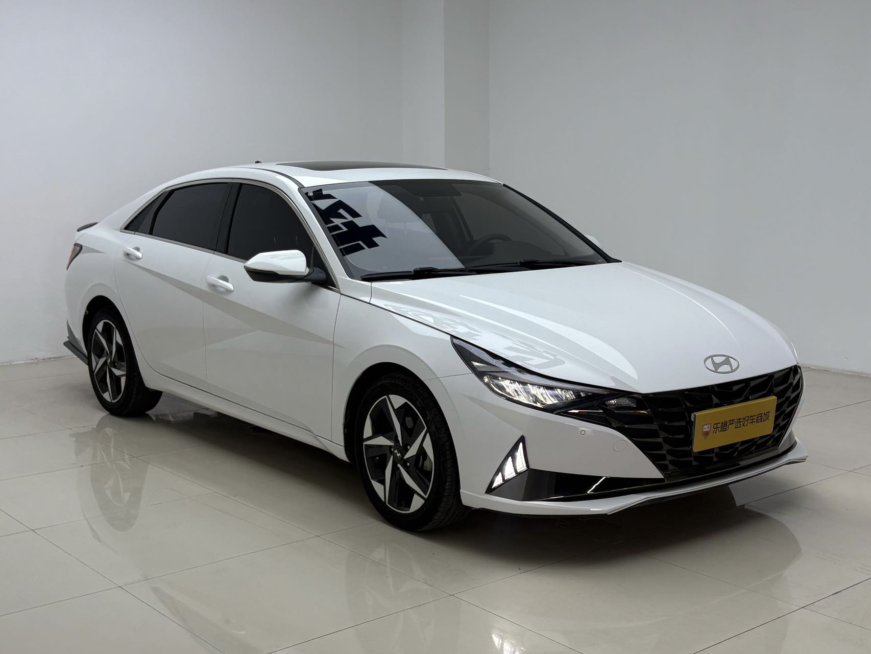 Hyundai Elantra 1.5L CVT GLX Elite Edition