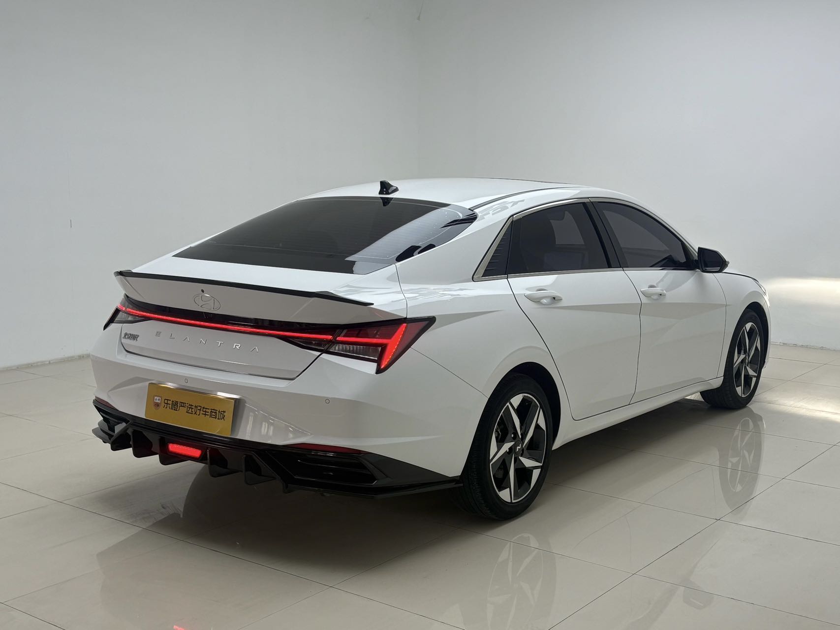 Hyundai Elantra 1.5L CVT GLX Elite Edition