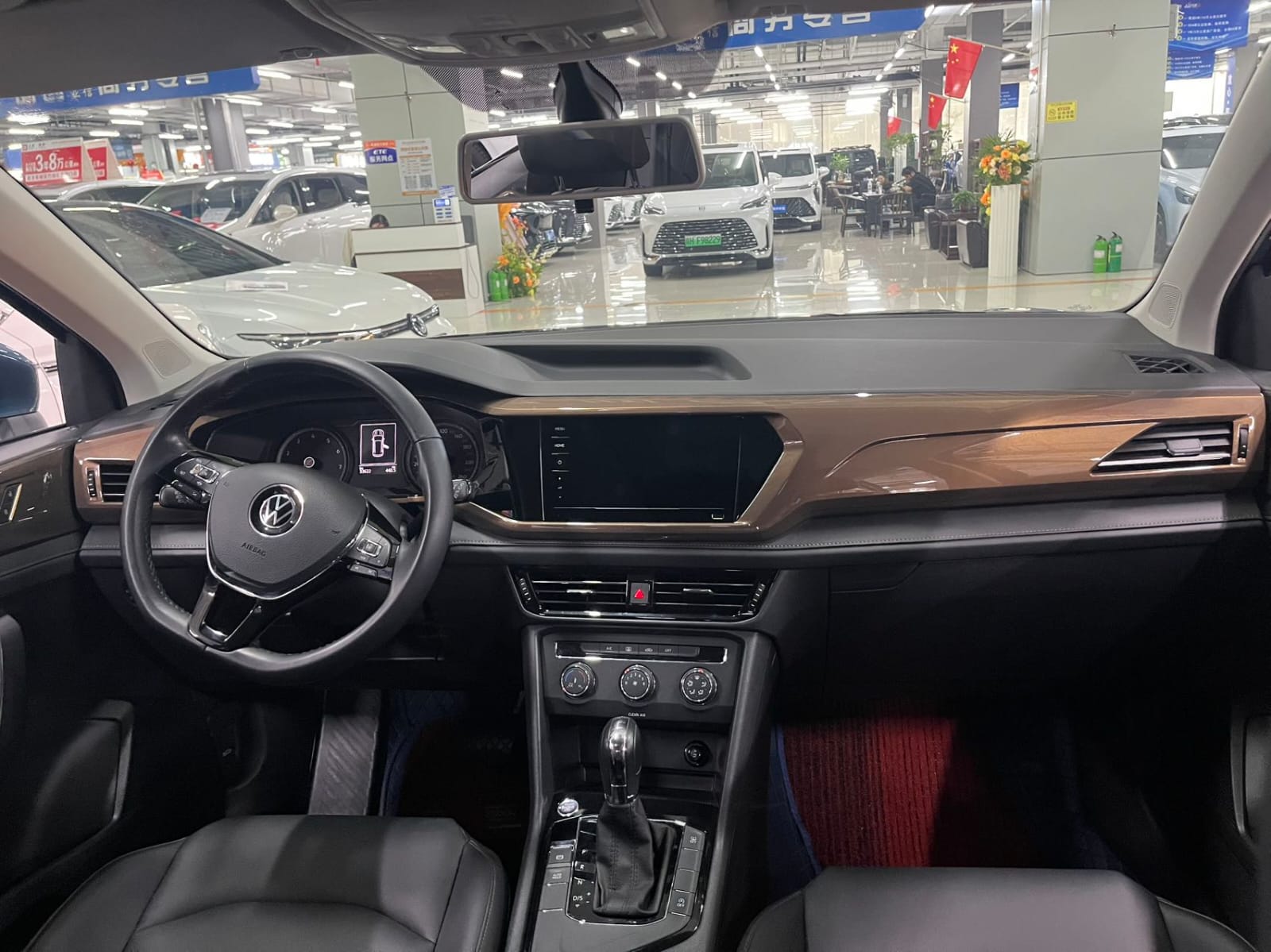 Volkswagen Tharu 280TSI Comfort Edition