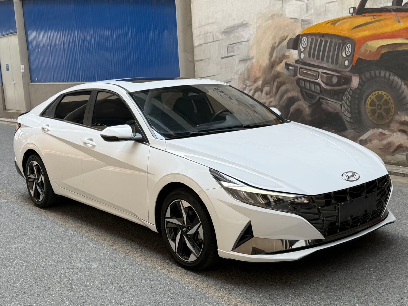 Hyundai Elantra 240T Premium Edition