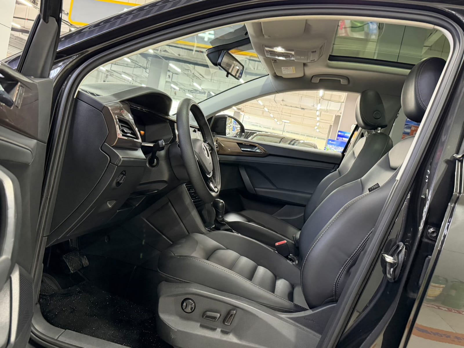 Volkswagen Tharu 280TSI Comfort Edition
