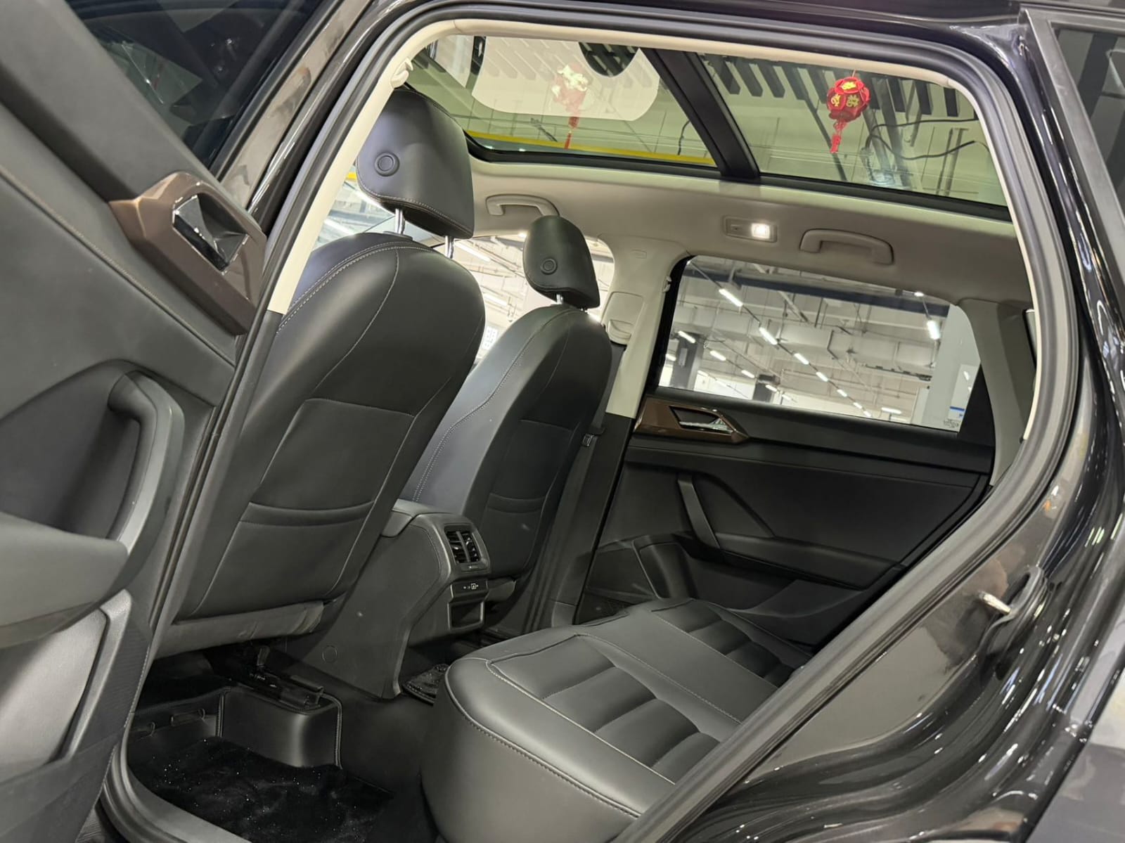 Volkswagen Tharu 280TSI Comfort Edition