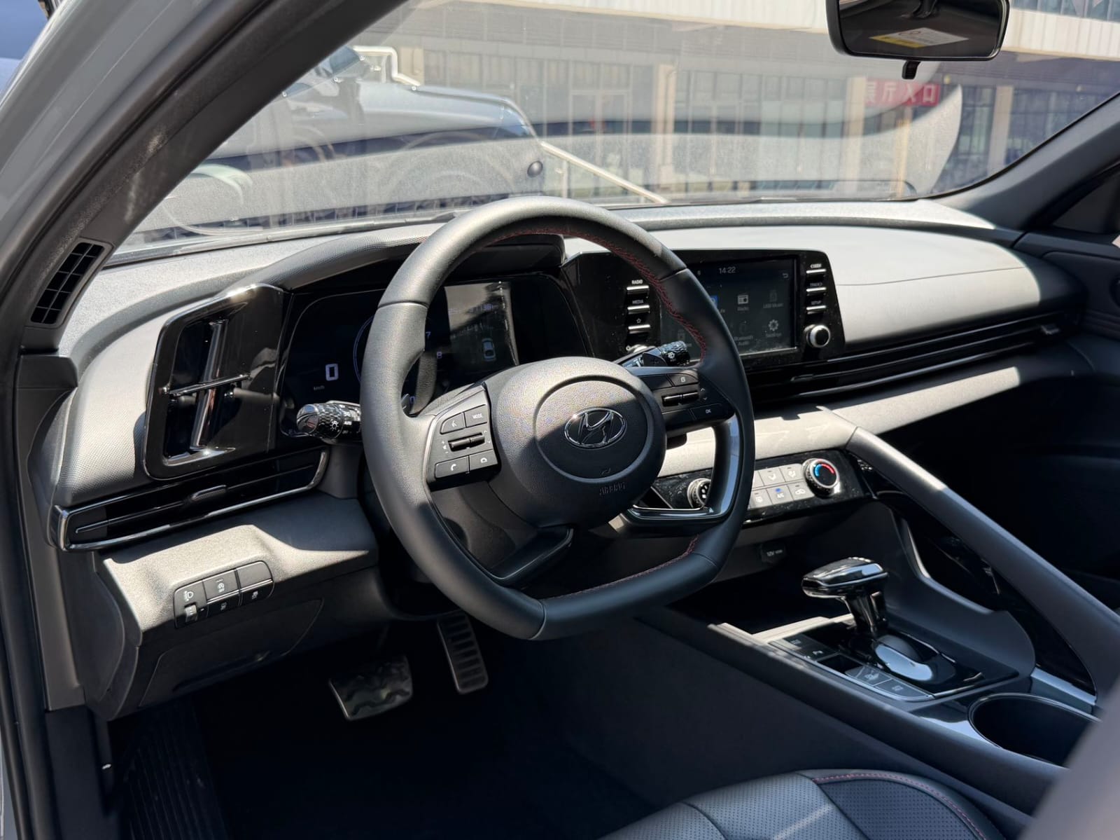 Hyundai Elantra 240TGDi DCT GLX Elite Edition