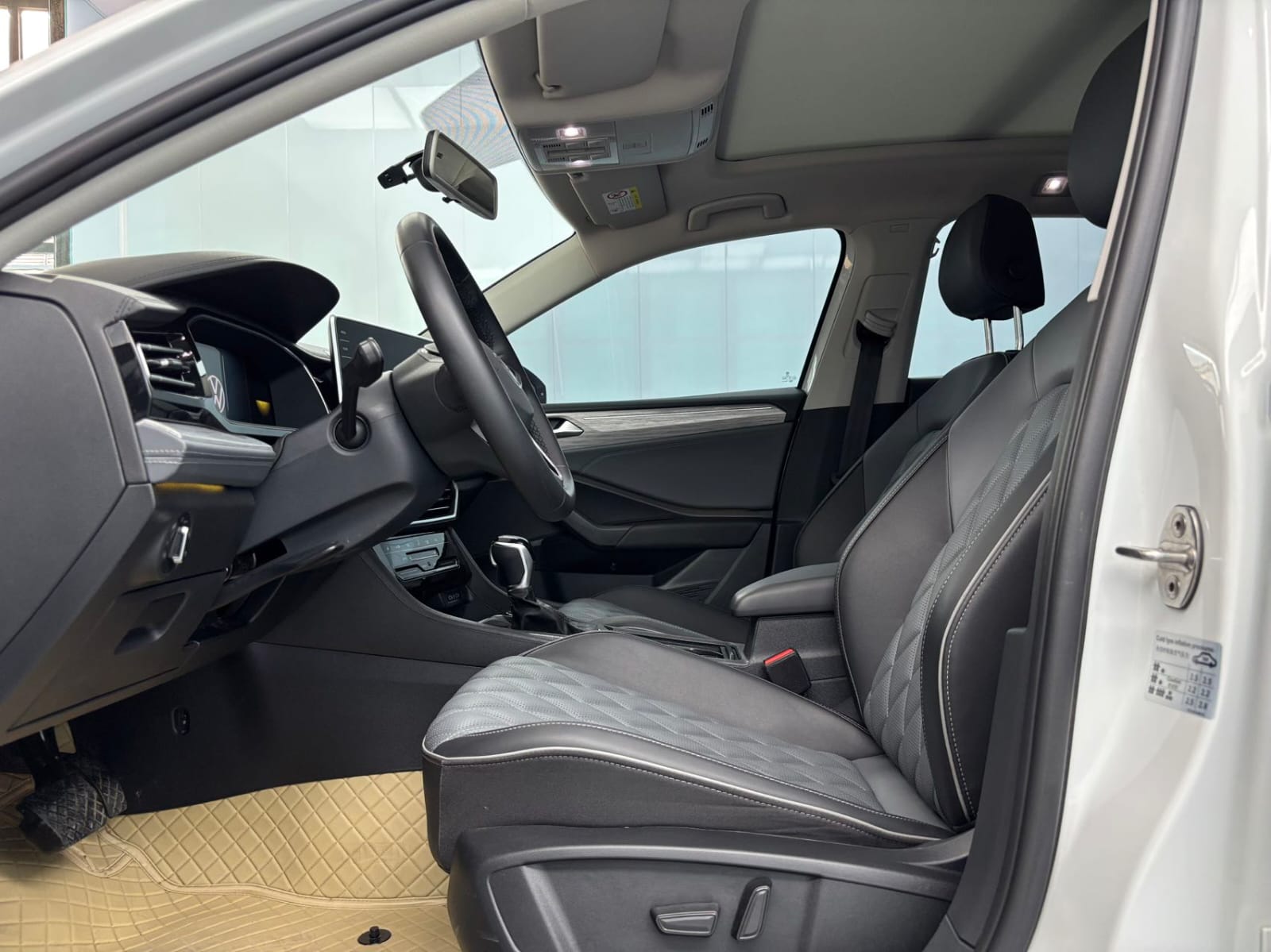 Volkswagen Sagitar 280TSI DSG