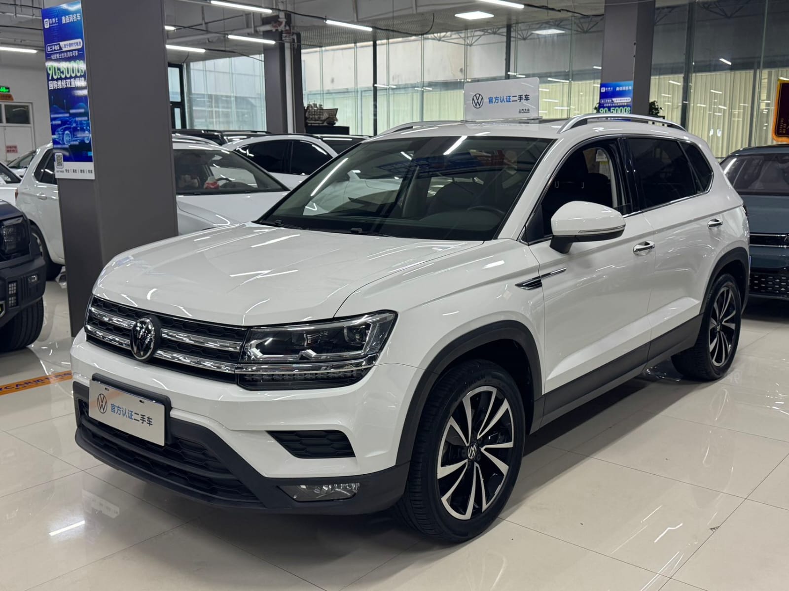 Volkswagen Tharu 280TSI Deluxe Edition
