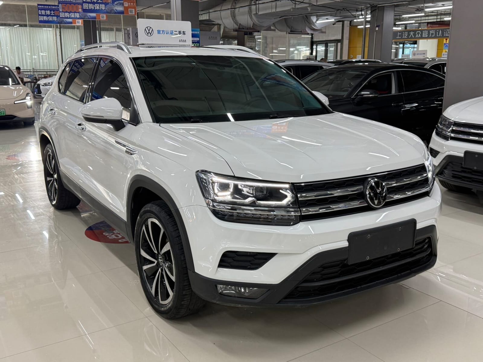 Volkswagen Tharu 280TSI Deluxe Edition