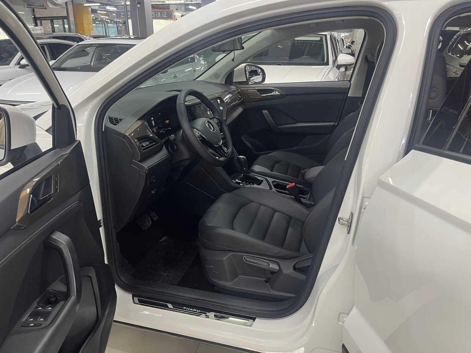Volkswagen Tharu 280TSI Comfort Edition