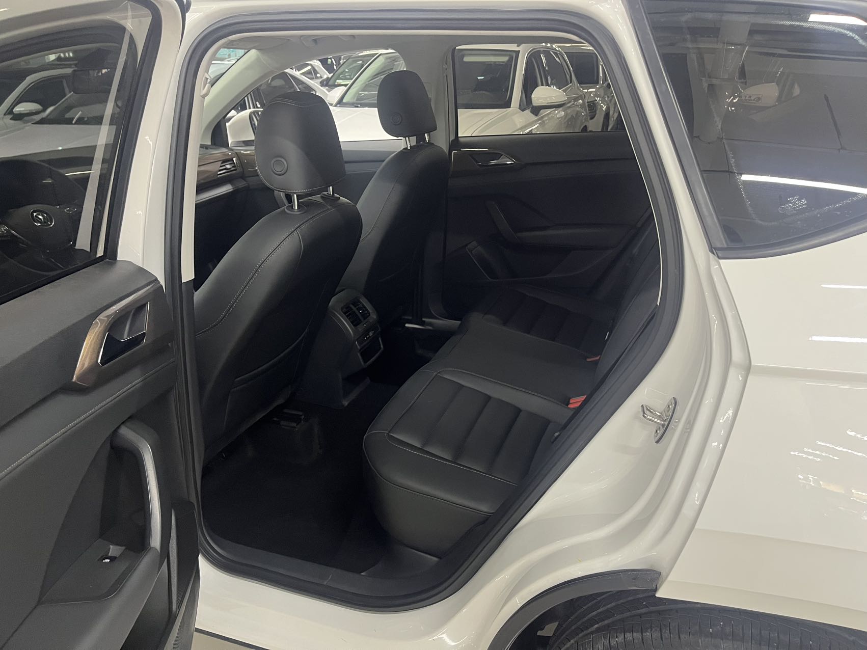 Volkswagen Tharu 280TSI Comfort Edition