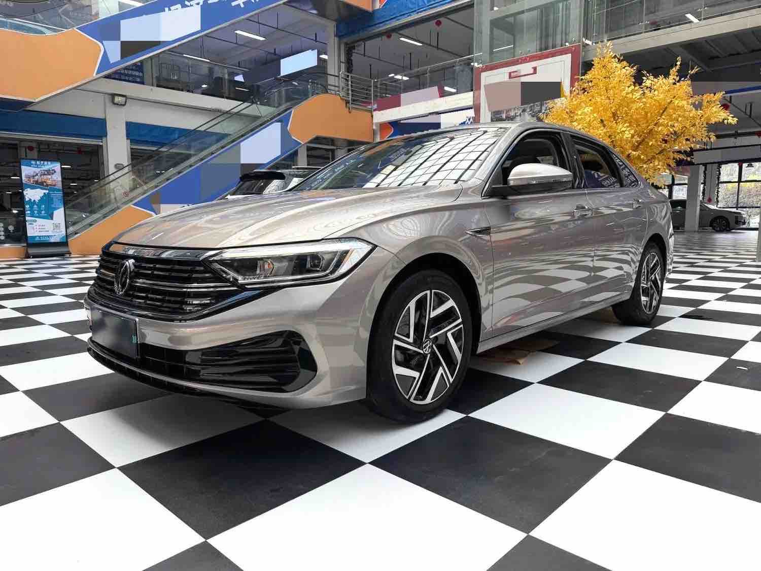 Volkswagen Sagitar 280TSI