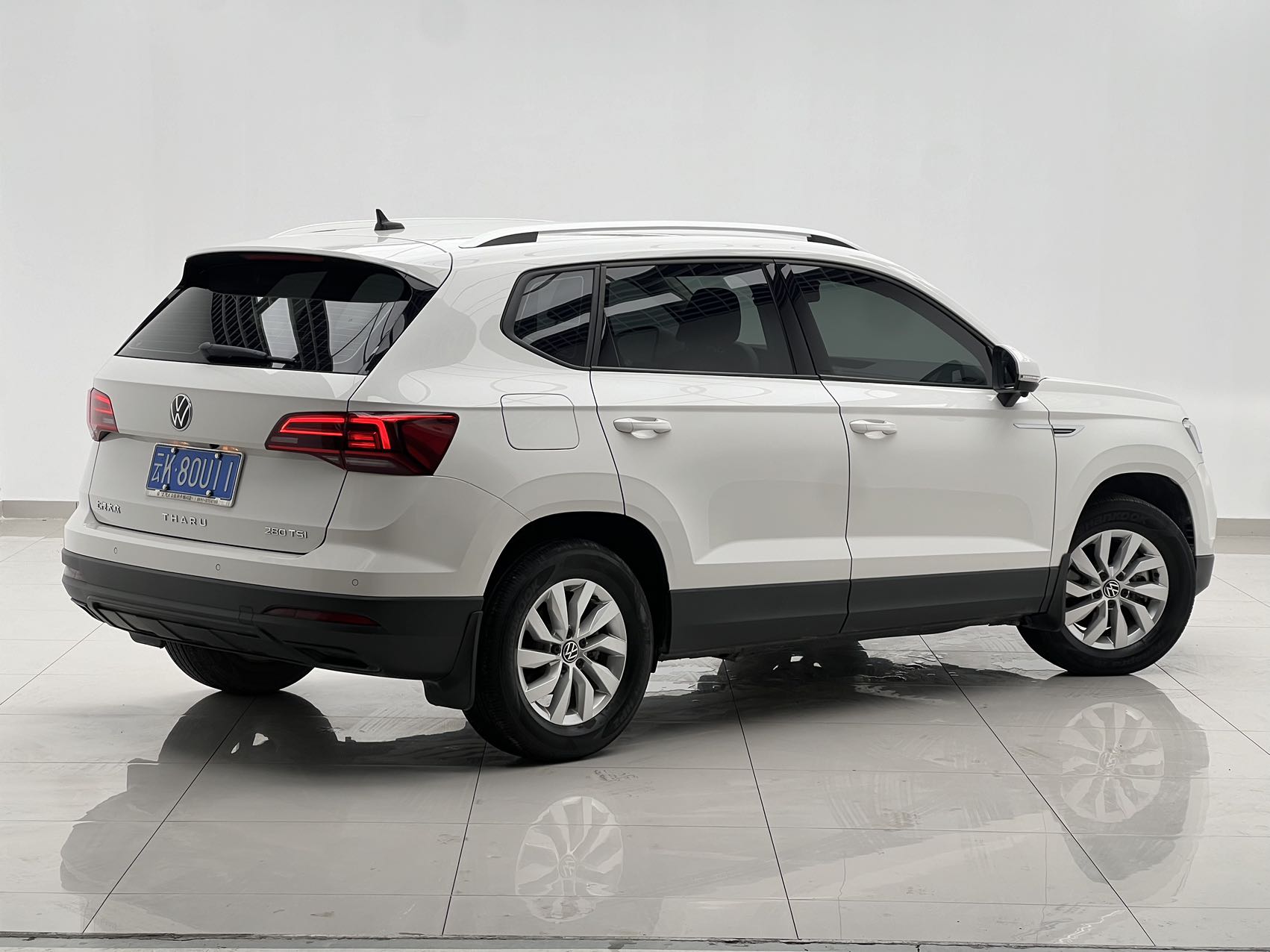 Volkswagen Tharu 280TSI