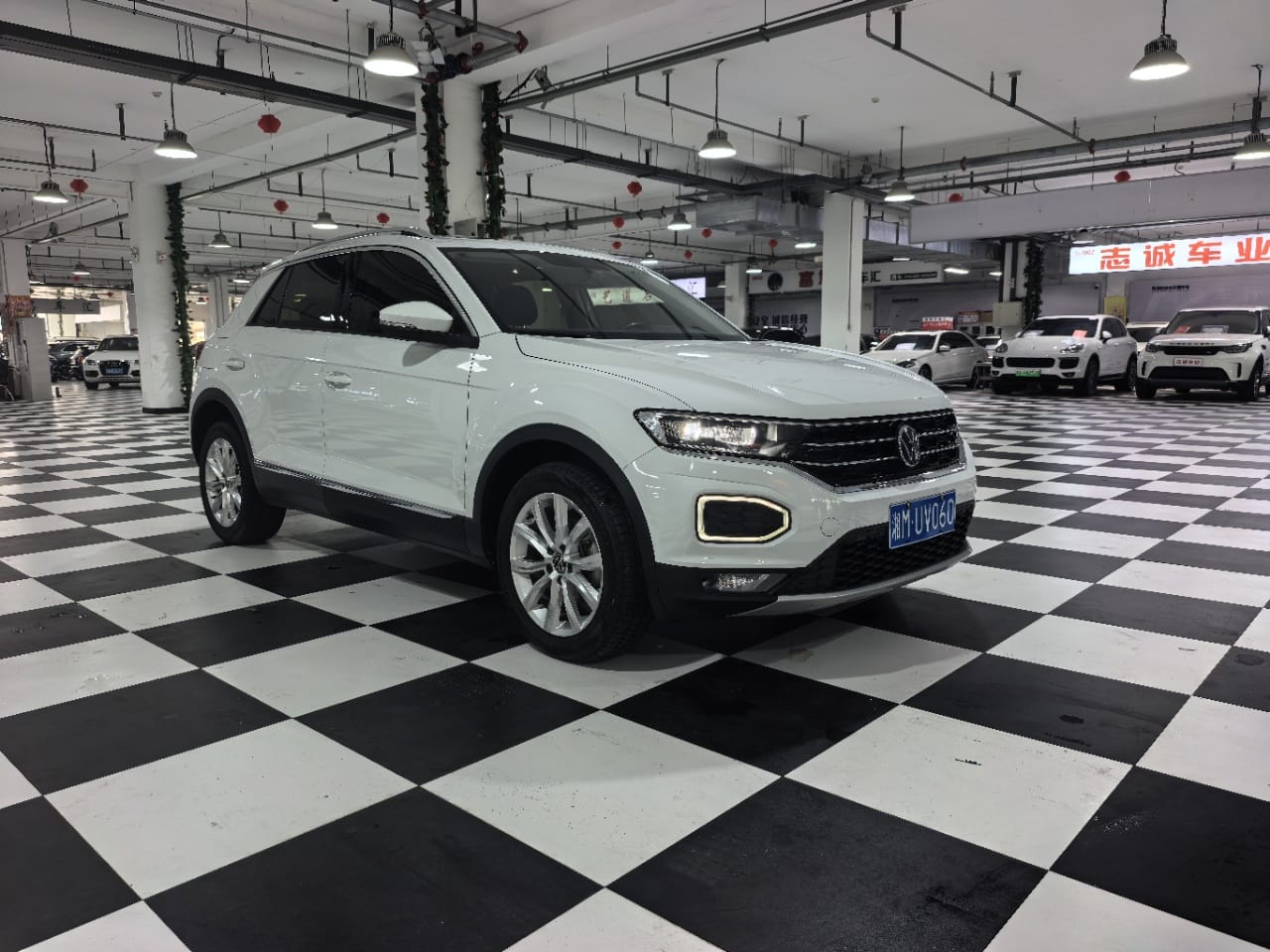 Volkswagen T-Roc Tango 280TSI DSG Elite PLUS