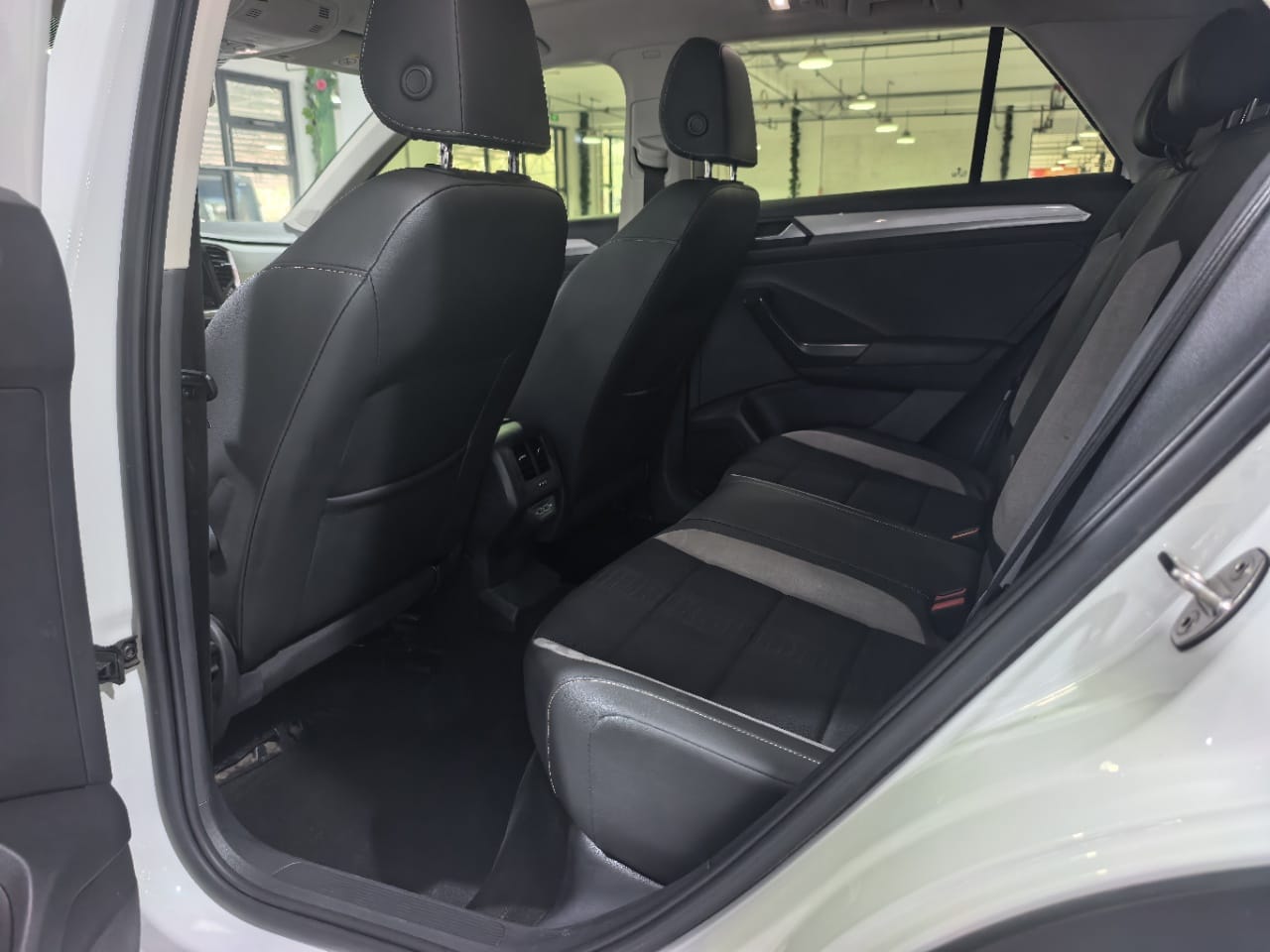 Volkswagen T-Roc Tango 280TSI DSG Elite PLUS