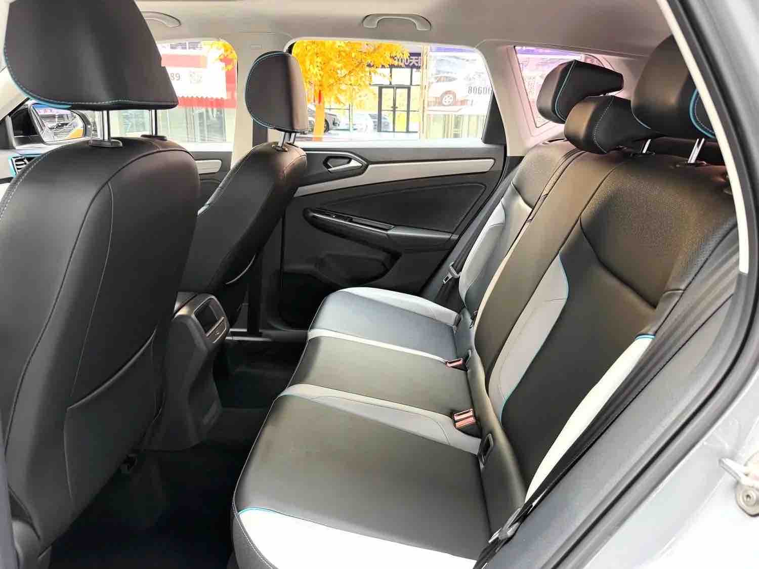 Jetta VS5 280TSI