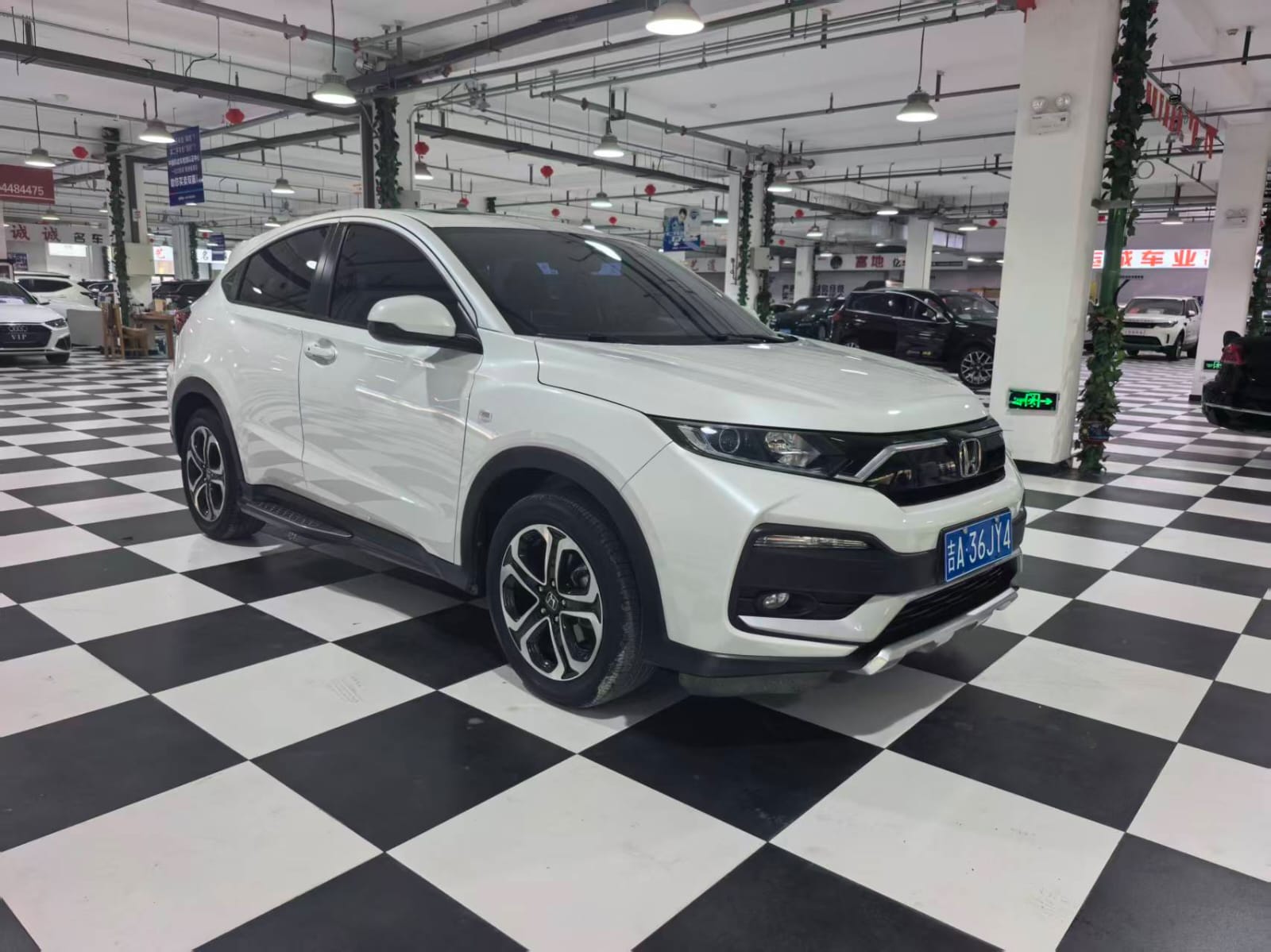 Honda XR-V 1.5L CVT Deluxe Edition