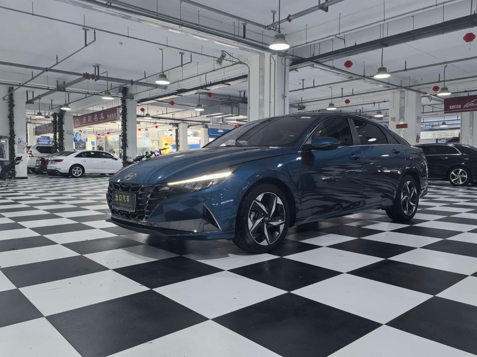 Hyundai Elantra Premium 1.5L