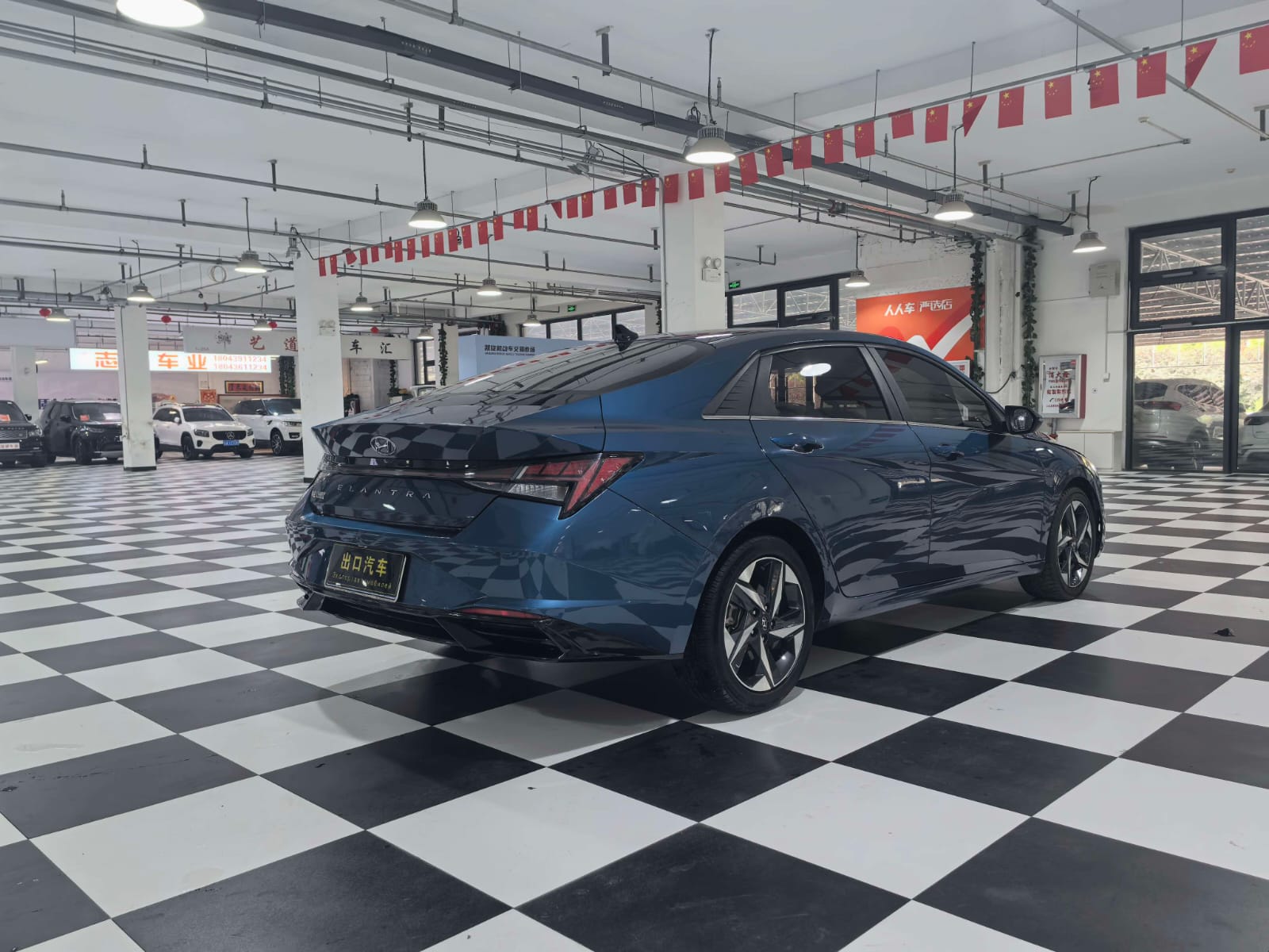 Hyundai Elantra Premium 1.5L