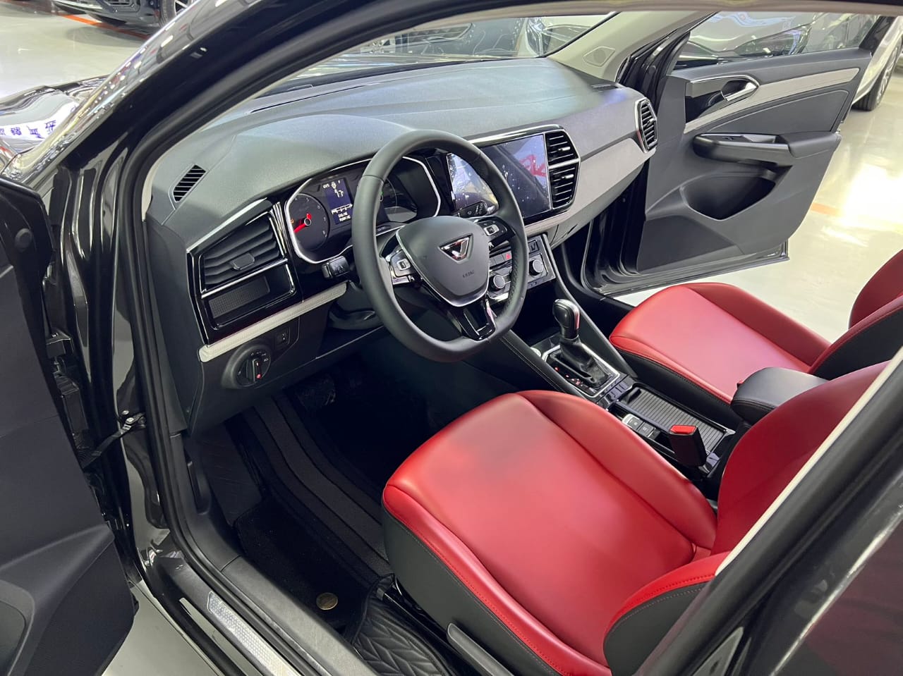 Jetta VS5 Automatic Entry Edition