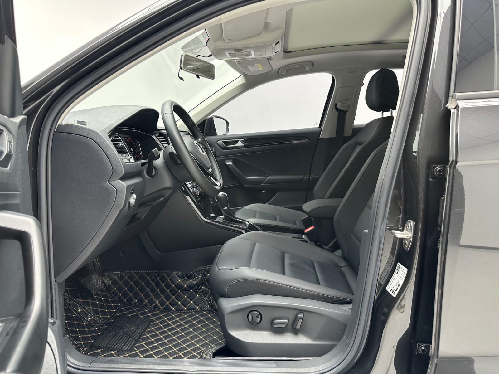 Volkswagen T-Roc Tango 280TSI DSG