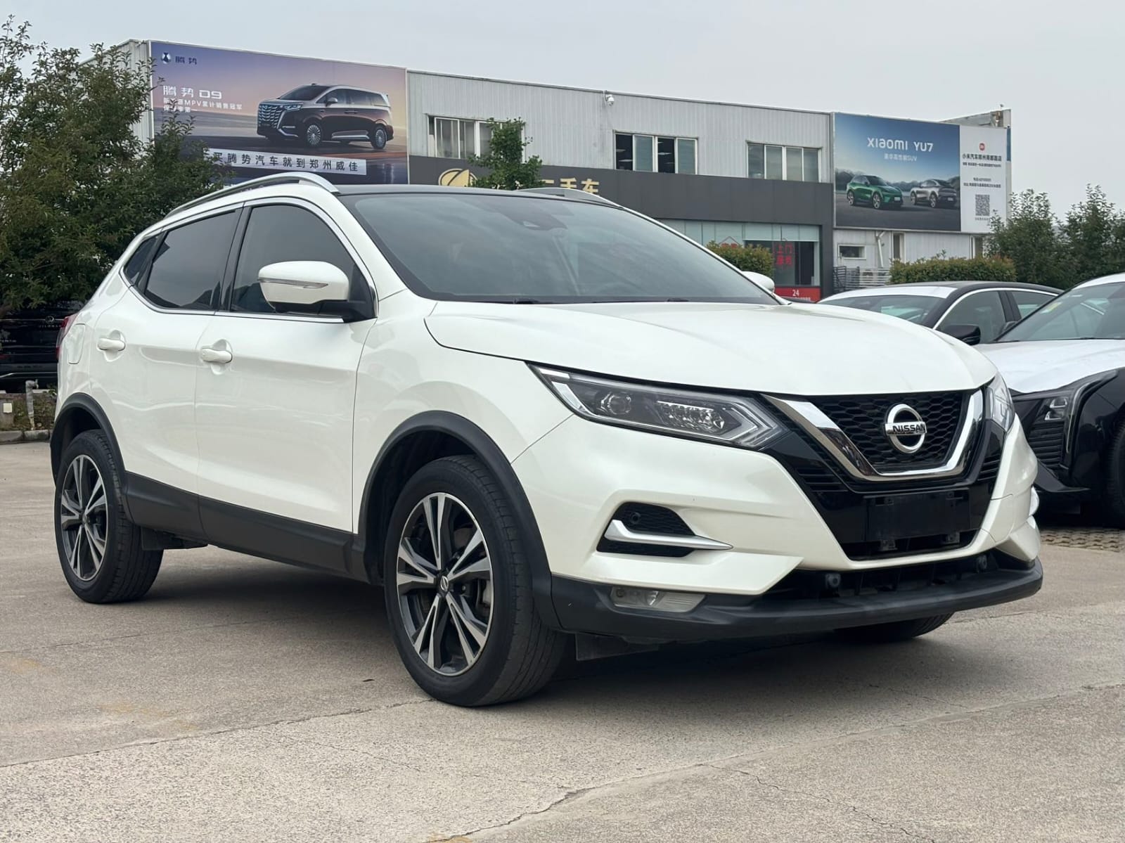 Nissan Qashqai 2.0L CVT XV Premium Luxury Edition