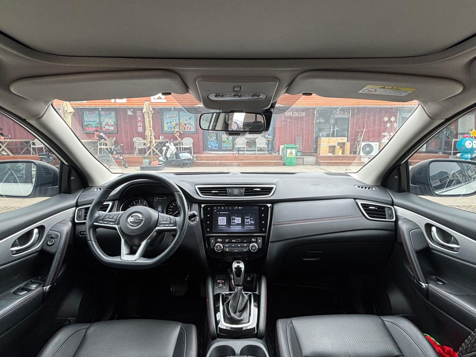 Nissan Qashqai 2.0L CVT XV Premium Luxury Edition