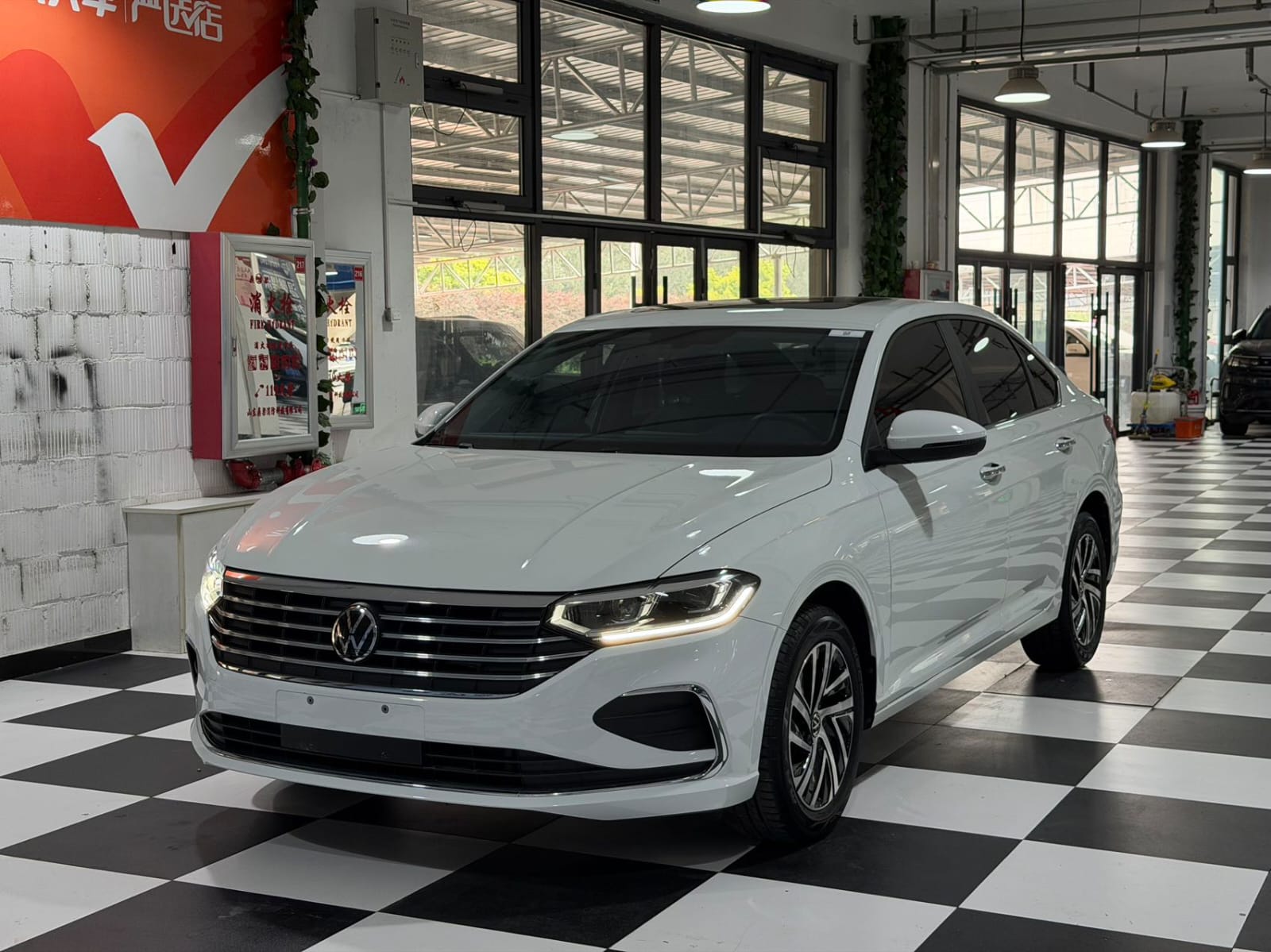 Volkswagen Lavida 280TSI