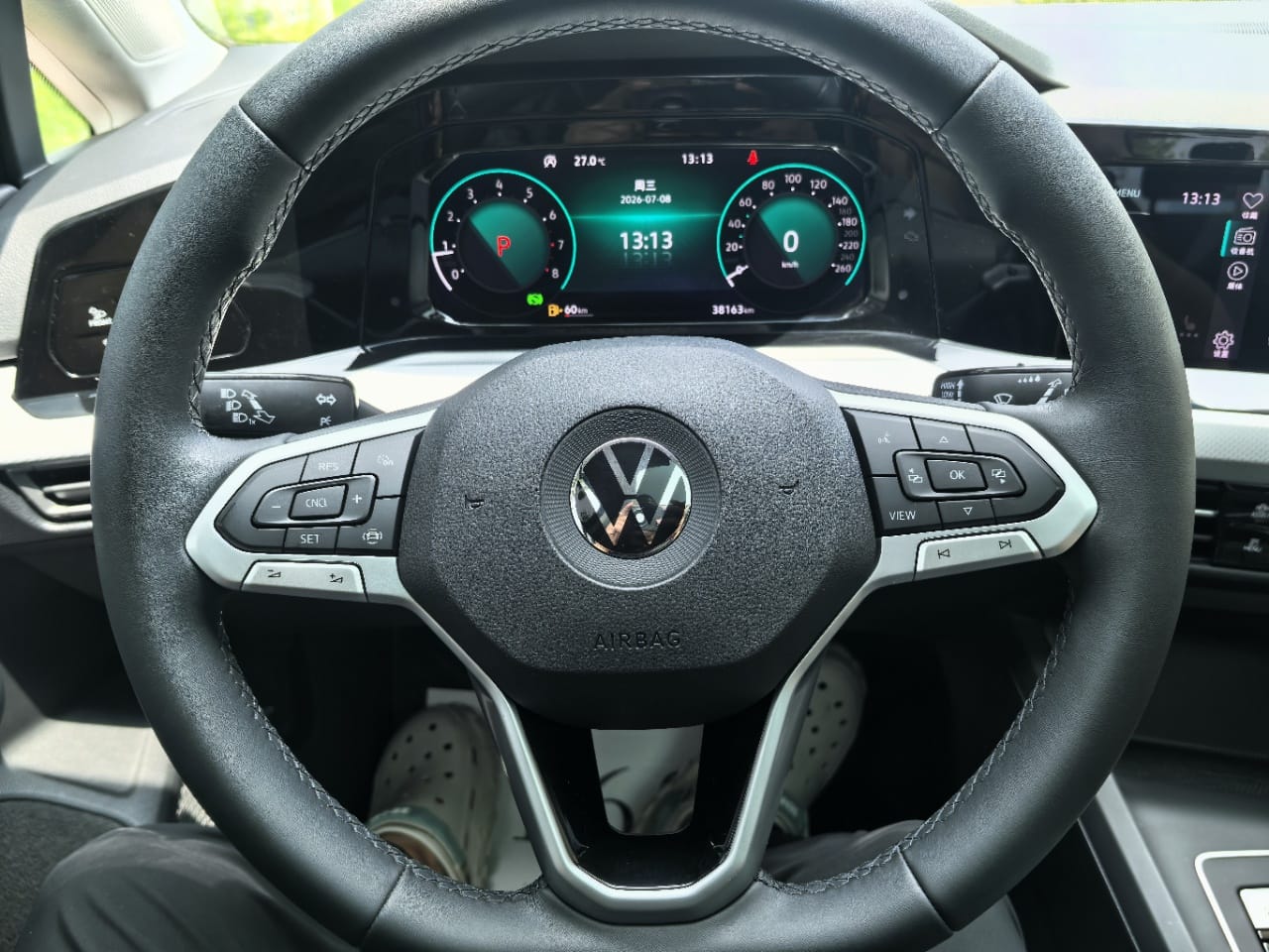 Volkswagen Golf 280TSI