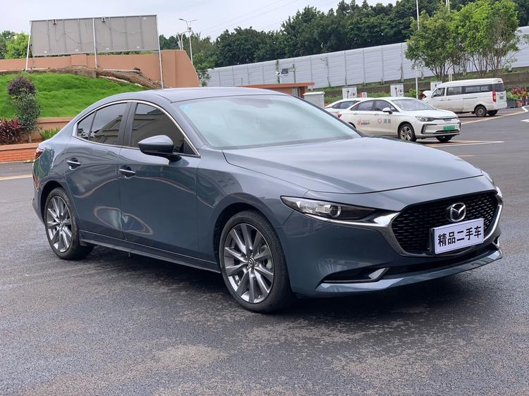 Mazda 3 Axela 2.0L Automatic Edition
