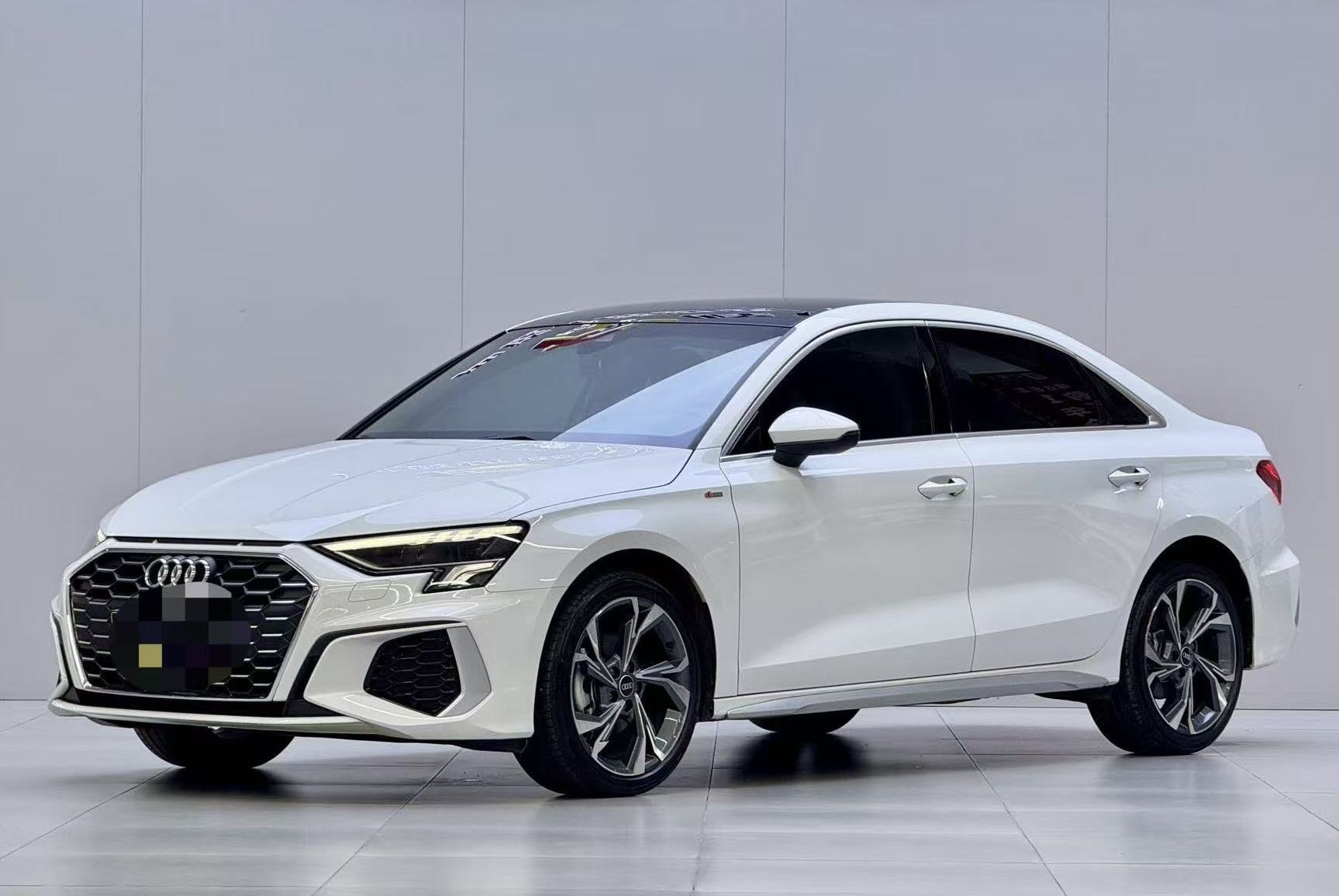 Audi A3L Limousine 35 TFSI Luxury Sport