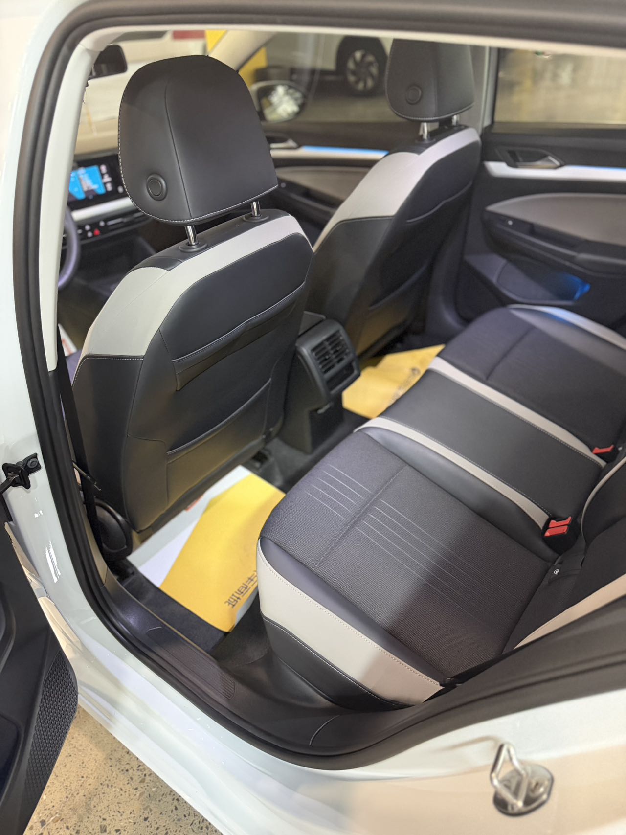 Volkswagen Golf 280TSI DSG Pro