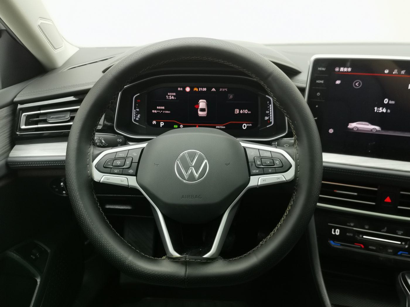 Volkswagen Sagitar 280TSI DSG