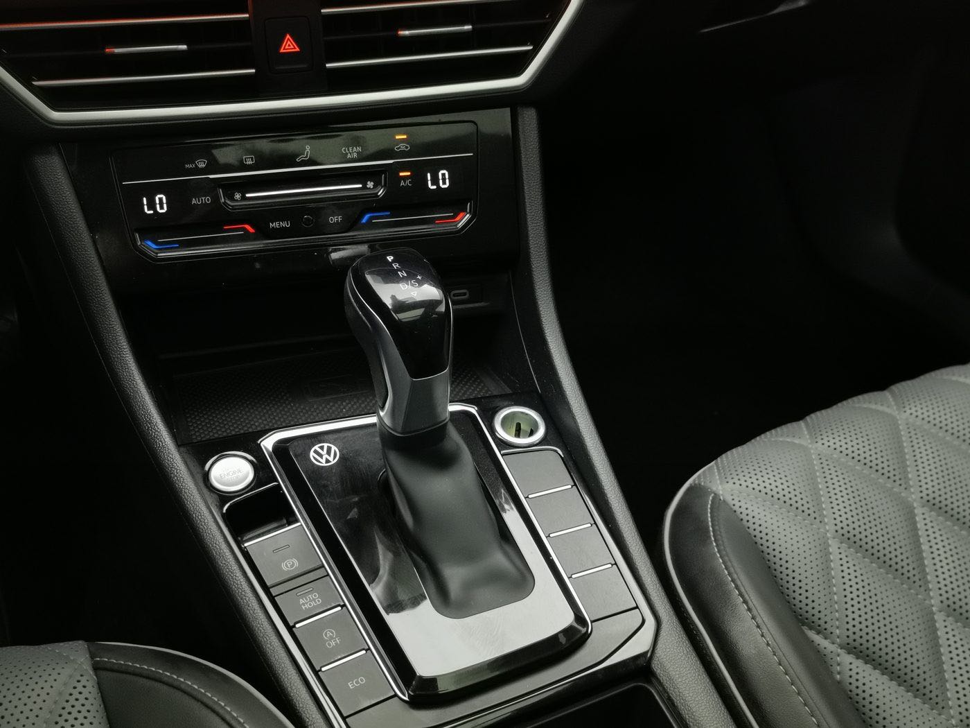 Volkswagen Sagitar 280TSI DSG