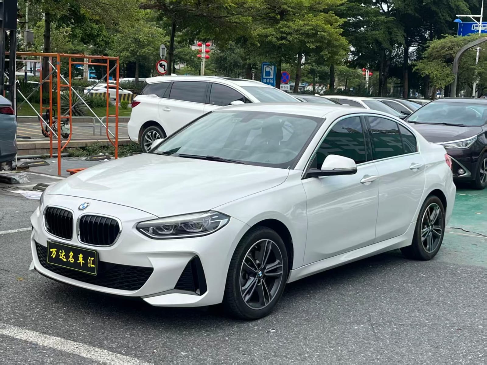 BMW 1 серии 120i