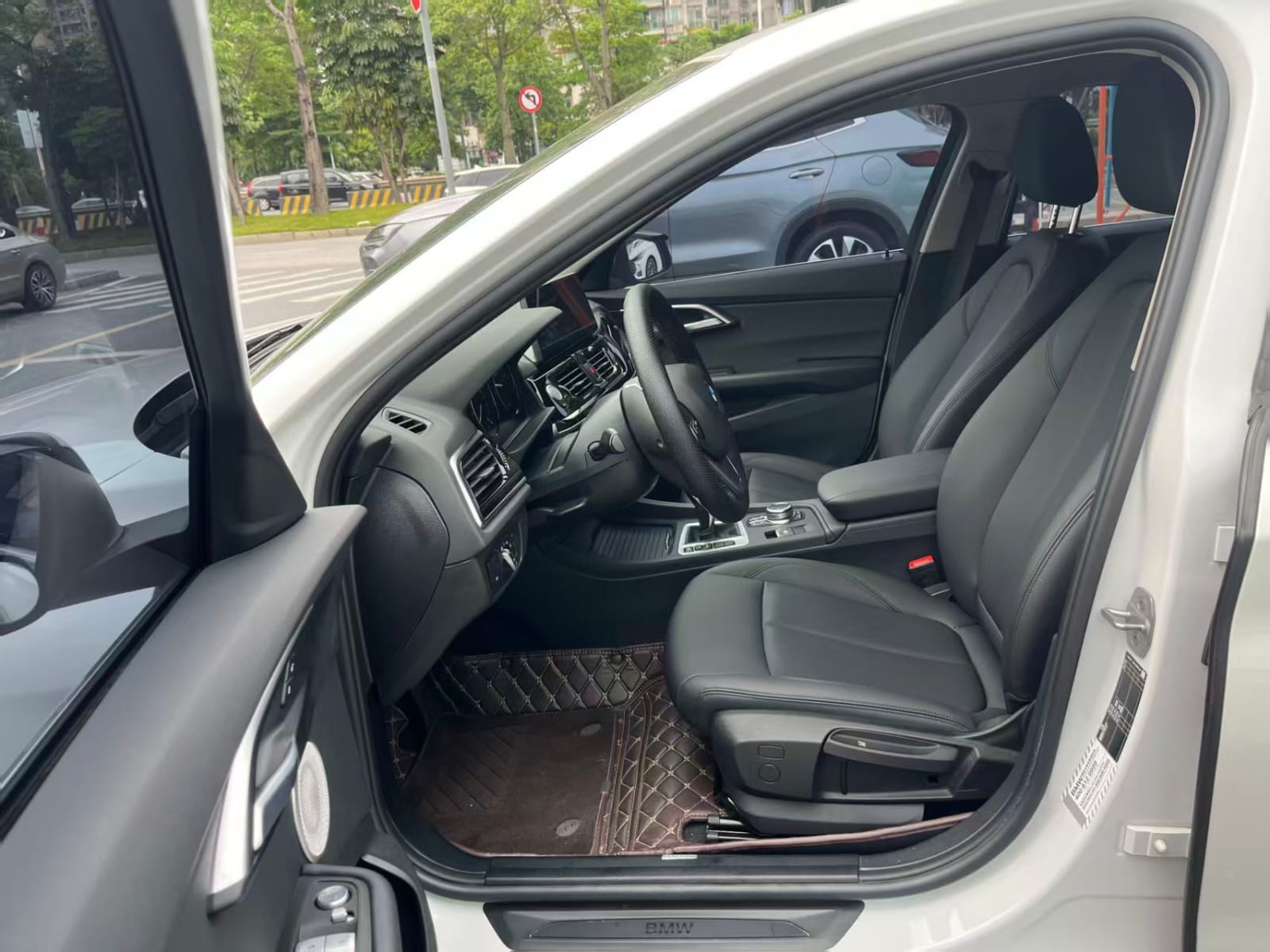 BMW 1 серии 120i