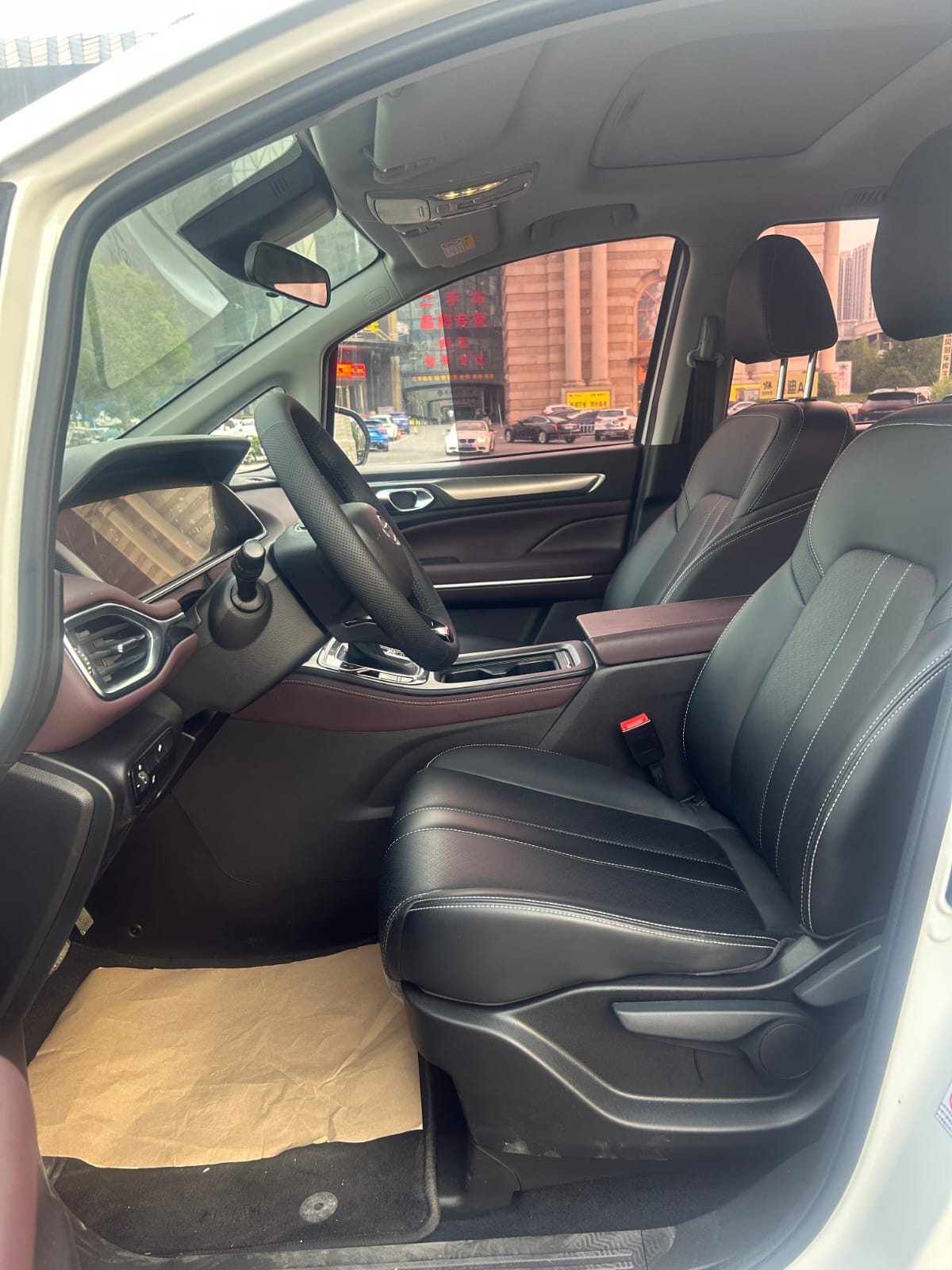 GAC Trumpchi M6 PRO 270T DCT Deluxe