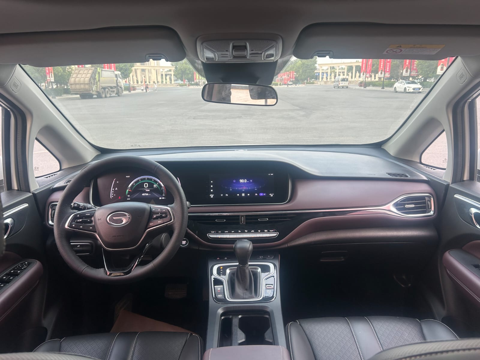 GAC Trumpchi M6 PRO 270T DCT Deluxe