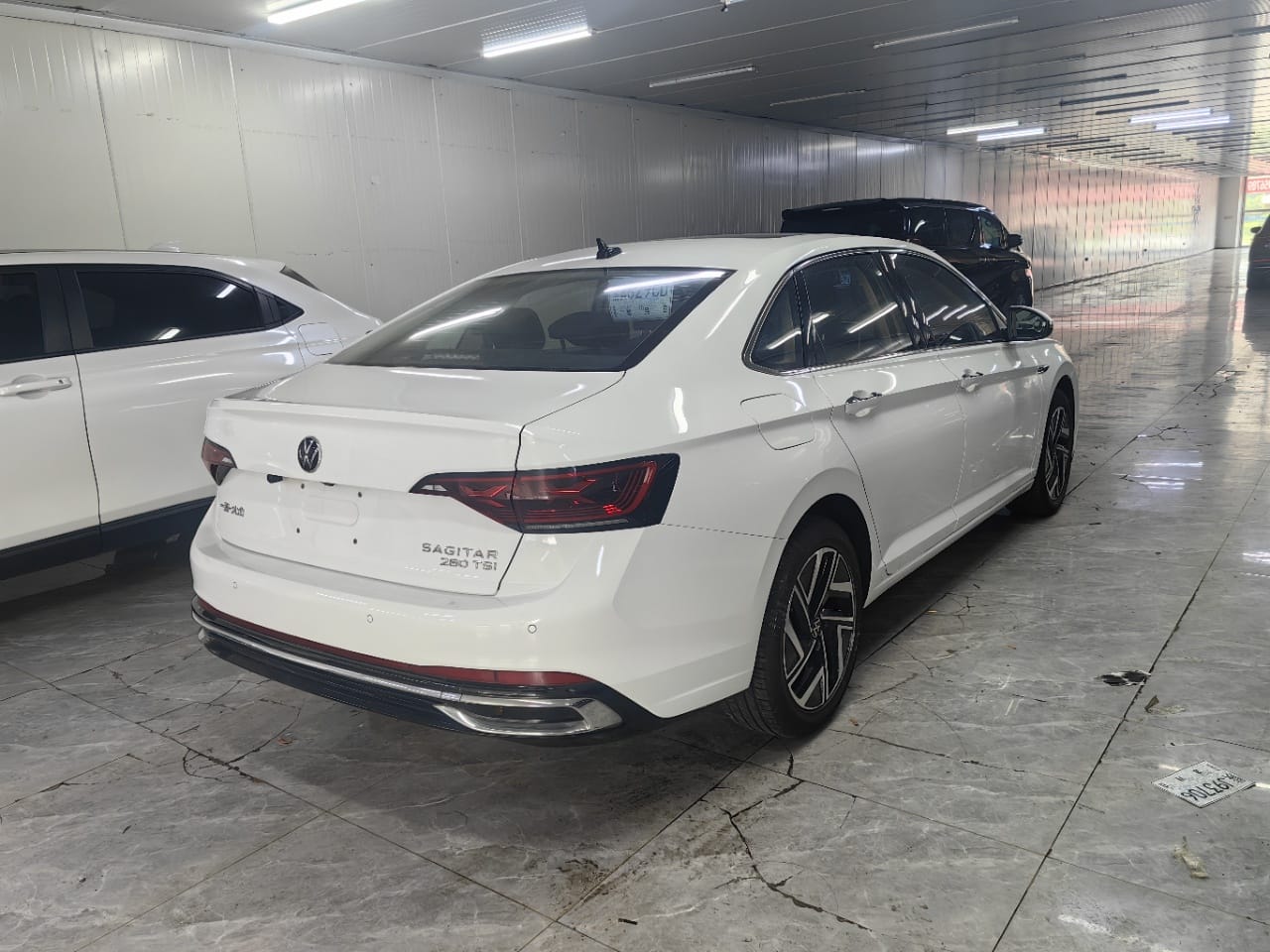 Volkswagen Sagitar Plus