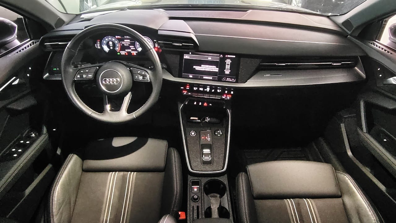 Audi A3L Limousine Fashion Sports Edition