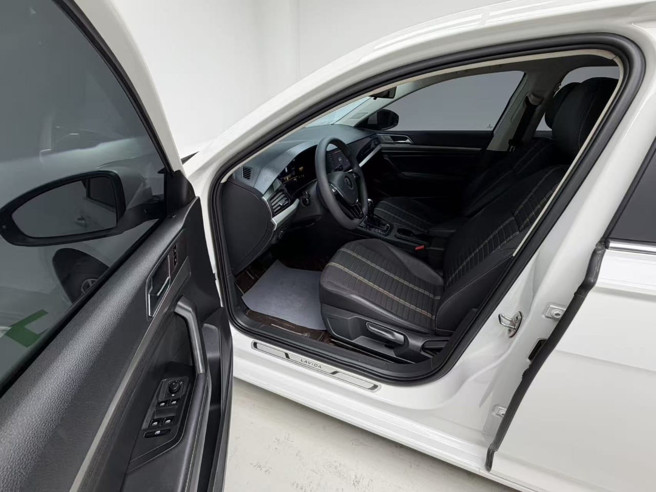 Volkswagen Lavida 280TSI DSG Comfort Edition
