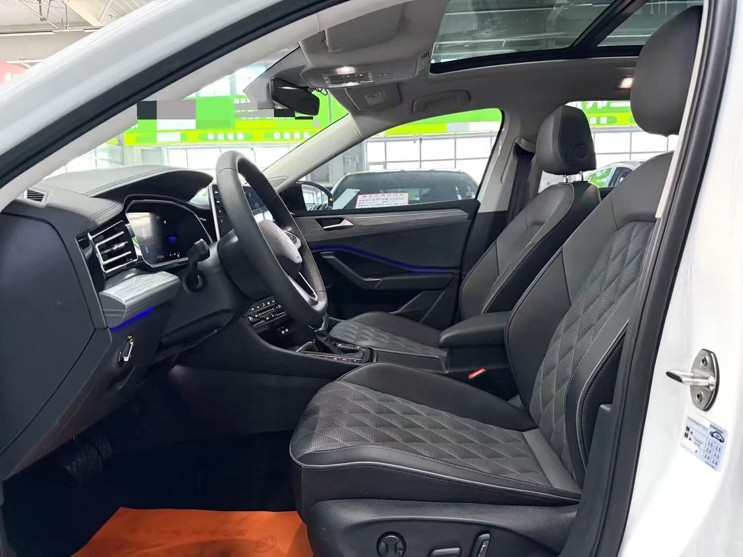 Volkswagen Sagitar 280TSI Plus Edition