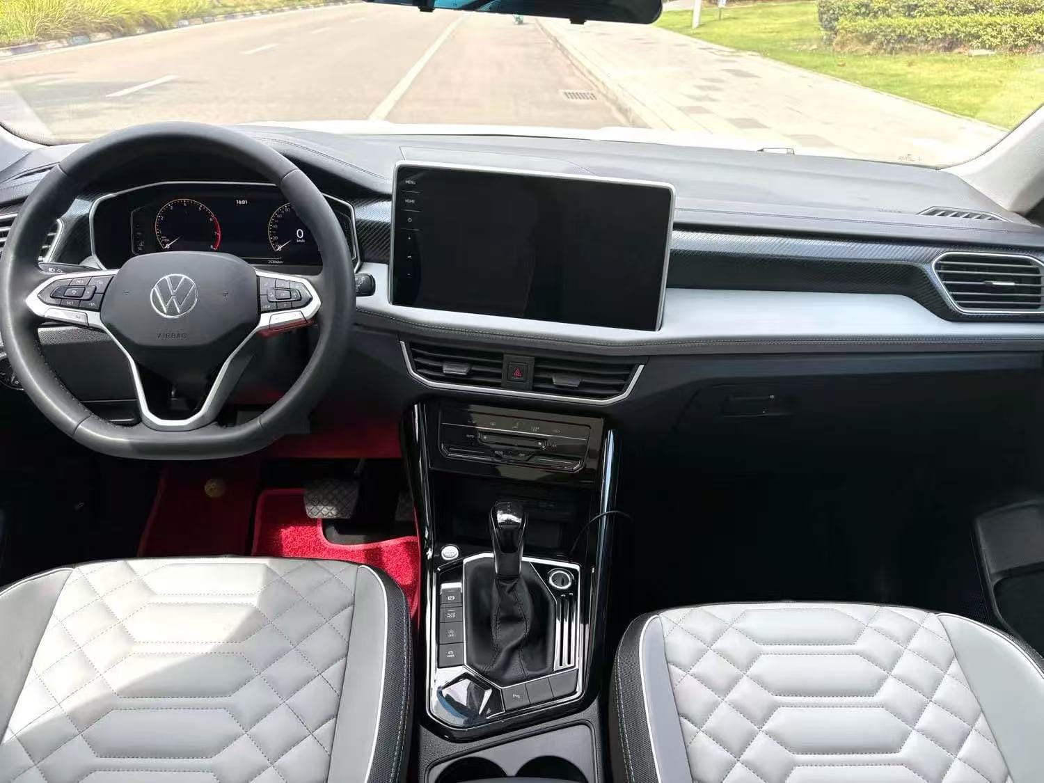 Volkswagen Tayron 280TSI Deluxe Plus Premium Edition